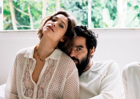 Caio Blat posa com Luisa Arraes e fala sobre filho de 18 anos