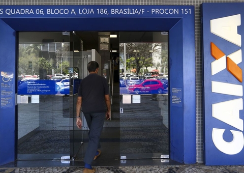 Auxílio emergencial é pago a beneficiários do Bolsa Família; confira