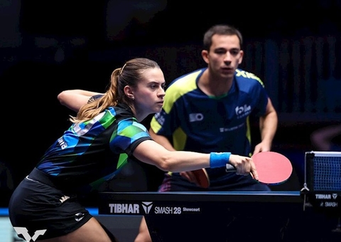 Hugo Calderano e Bruna Takahashi vão às quartas em torneio na Eslovênia