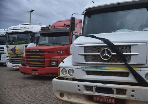 Termina nesta segunda-feira o prazo de autodeclaração para auxílio caminhoneiro