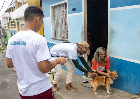 Manaus abre PSS com 300 vagas para vacinadores; inscrições vão até dia 24