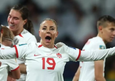 Seleção feminina do Canadá anuncia acordo salarial provisório em meio à Copa
