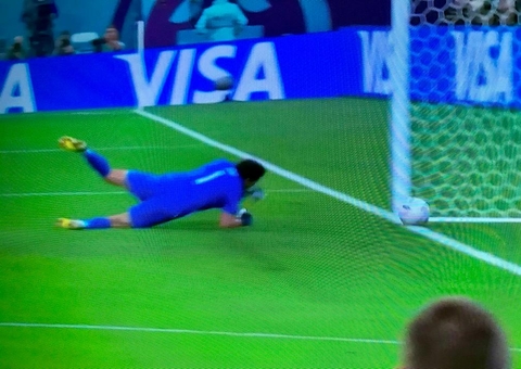 Gol de número 100 é também o primeiro contra da Copa do Mundo do Catar