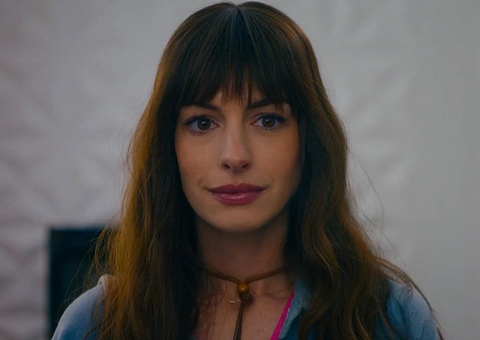 Anne Hathaway pede desculpas por 'entrevista horrível' que viralizou