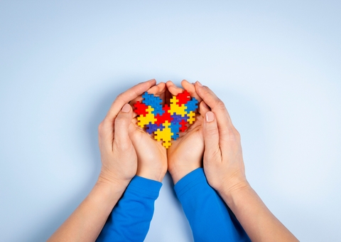 Nova clínica da Hapvida amplia atendimentos para crianças com TEA em Manaus