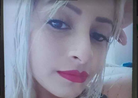 Família busca informações sobre jovem que desapareceu após sair de casa em Manaus