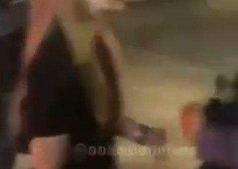 Vídeo de suposta policial civil discutindo em shopping de Manaus viraliza