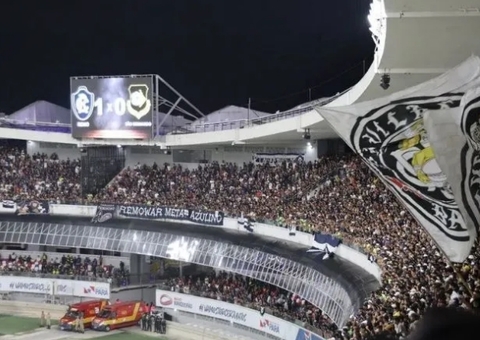 Torcida do Remo faz a festa em Belém com retorno para a Série B