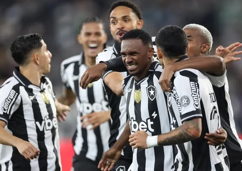 Botafogo vence Bahia em duelo direto, alivia pressão e entra no G-4