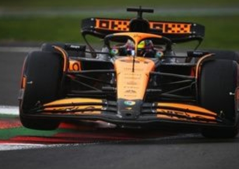 Piastri é pole e faz dobradinha com Norris na ponta para corrida em Interlagos