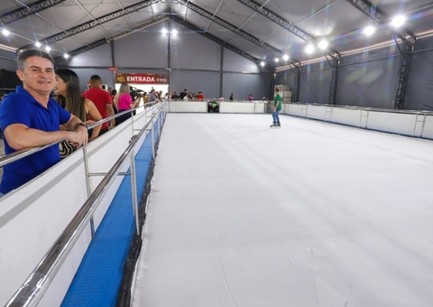 Manaus ganha pista de patinação no gelo como atração de Natal; saiba como participar