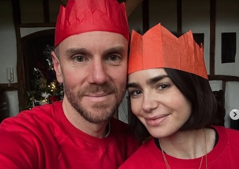 Lily Collins anuncia nascimento de filha através de barriga de aluguel