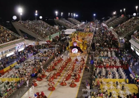 Escolas de samba do Grupo Especial de Manaus desfilam neste sábado; veja ordem 