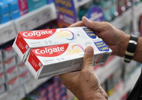 Anvisa interdita pasta de dente da Colgate; saiba o motivo