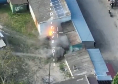 Ataque com drones da Ucrânia deixa 7 mortos em região ocupada pela Rússia