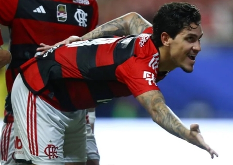 Flamengo não espera Dérbi para liderar; Ceni mantém seca contra o São Paulo