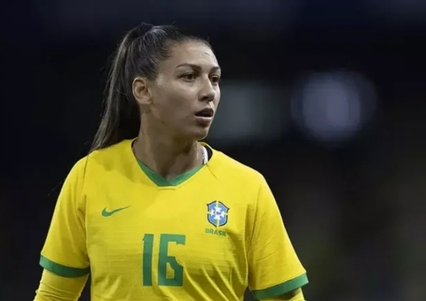 Atacante da seleção feminina sofre lesão e está fora dos Jogos Olímpicos