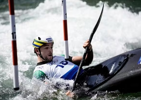 Pepê Gonçalves cai na semifinal e fica fora da final no K1 da canoagem