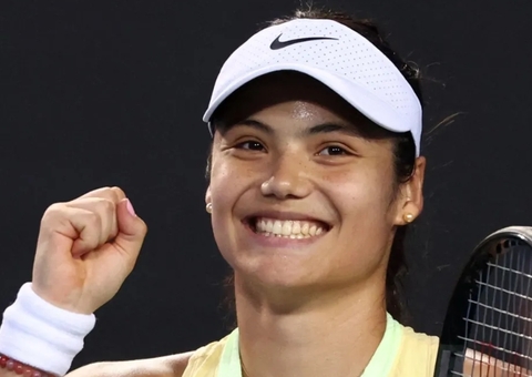 Raducanu recusa tratamento para picadas de insetos por medo de doping