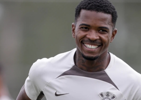 Zagueiro confirma permanência no Corinthians antes de anúncio oficial