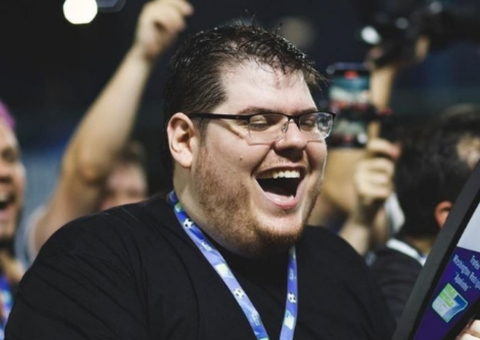 Cazé doa dinheiro para festa do Vasco contra o Atlético-MG; veja valor