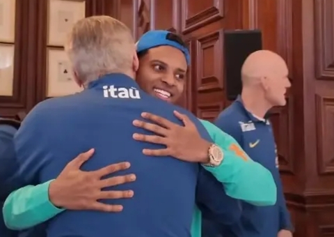 Com elenco quase completo, Seleção aguarda atletas que atuam no Brasil