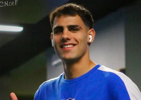 Botafogo encaminha a contratação de Lucas Villalba, do Nacional-URU