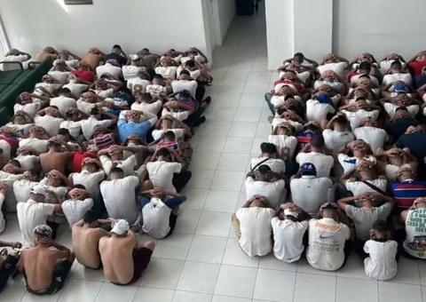 Mais de 100 torcedores são detidos por brigas antes de Clássico-Rei