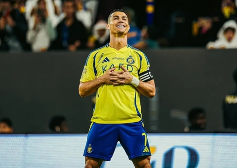 Cristiano Ronaldo renova contrato com o Al-Nassr, diz jornal