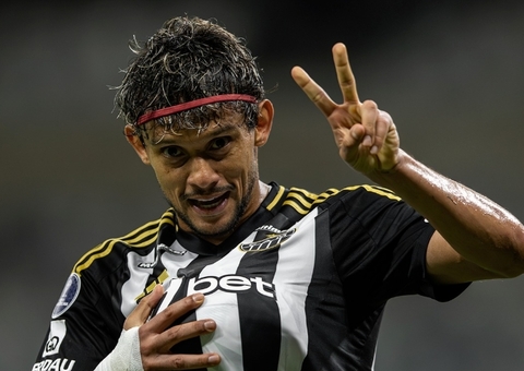 Atlético-MG goleia Iquique e conquista primeira vitória na Sul-Americana