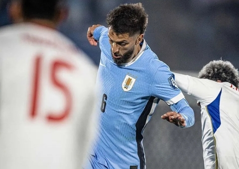 Uruguai bate Venezuela, ajuda Brasil e fica mais perto da Copa do Mundo