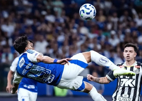 Santos busca virada no fim, vence o Cruzeiro e se afasta do Z4 do Brasileirão