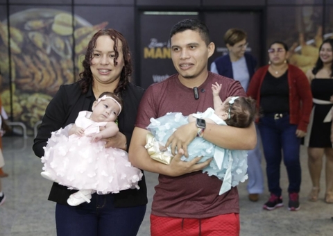  Gêmeas siamesas retornam ao Amazonas após cirurgia de separação