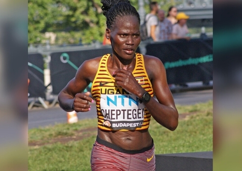 Suspeito de matar maratonista de Uganda queimada morre em hospital