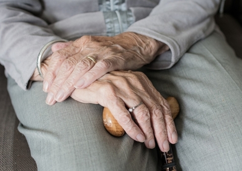 INSS alerta beneficiários sobre golpe da prova de vida; saiba se proteger