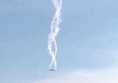 Avião militar turco se desintegra antes de cair na Geórgia com 20 a bordo; vídeo