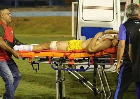 Goleiro do Grêmio Anápolis é baleado por policial durante jogo