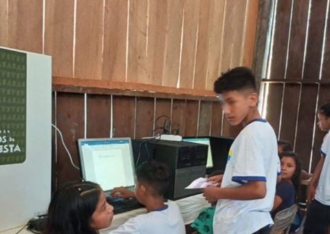 Indígenas serão incluídos em plano de internet e rádios comunitárias