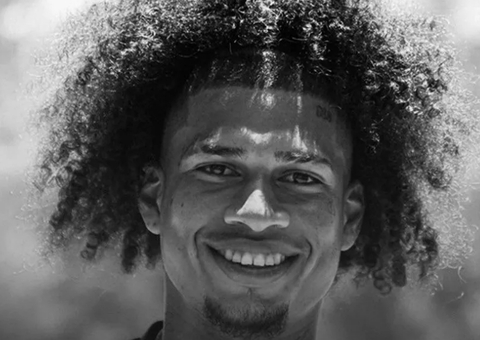 Jogador da LDU morre em acidente de carro