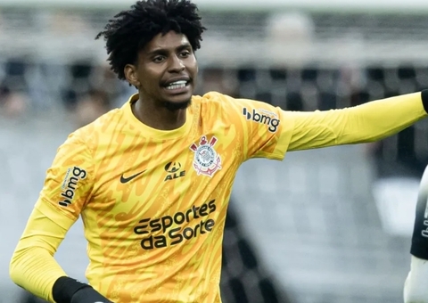 Hugo Souza critica futebol português: 'Comprei meia para treinar'