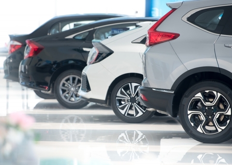 Loja de Manaus é condenada a devolver carros e pagar R$ 5 mil de indenização