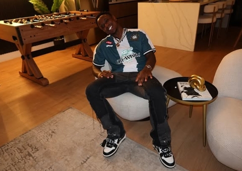 Cruzeiro negocia contratação de atacante da Premier League