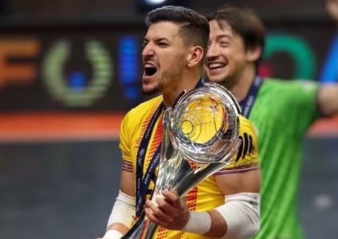 Luan Muller é eleito o melhor goleiro de futsal do mundo
