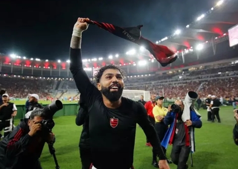 Gabigol desiste de ver jogo com torcida e planeja última conversa