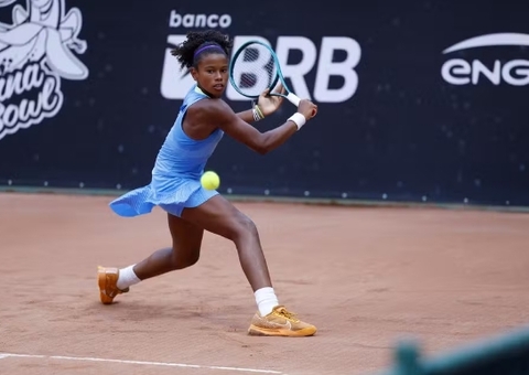Victoria Barros é a segunda brasileira de 14 anos a entrar no ranking da WTA