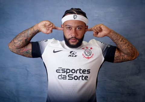 Memphis Depay ganha meio milhão de seguidores em apenas 30 dias