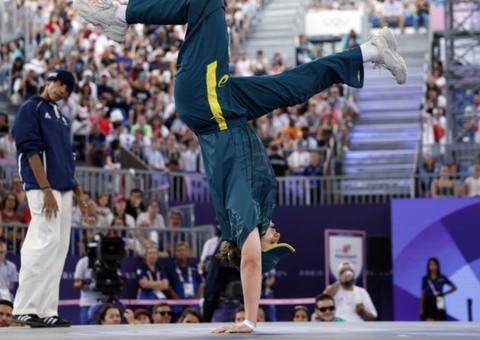 Juiz que deu zero a australiana do breaking nos Jogos explica nota