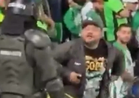 Torcedor do Atlético Nacional é flagrado após gestos racistas à torcida do São Paulo