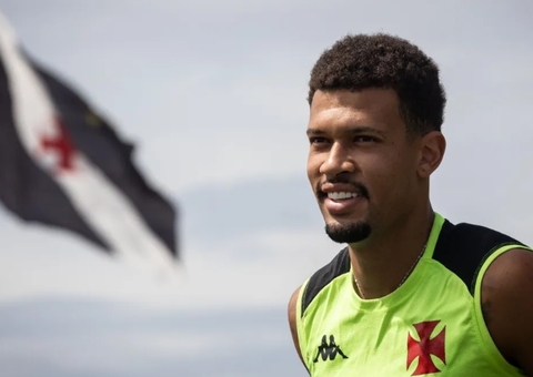 Vasco acerta a venda de zagueiro João Victor para o futebol da Rússia