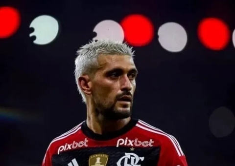Arrascaeta passa por cirurgia e só retorna ao Flamengo em 2025